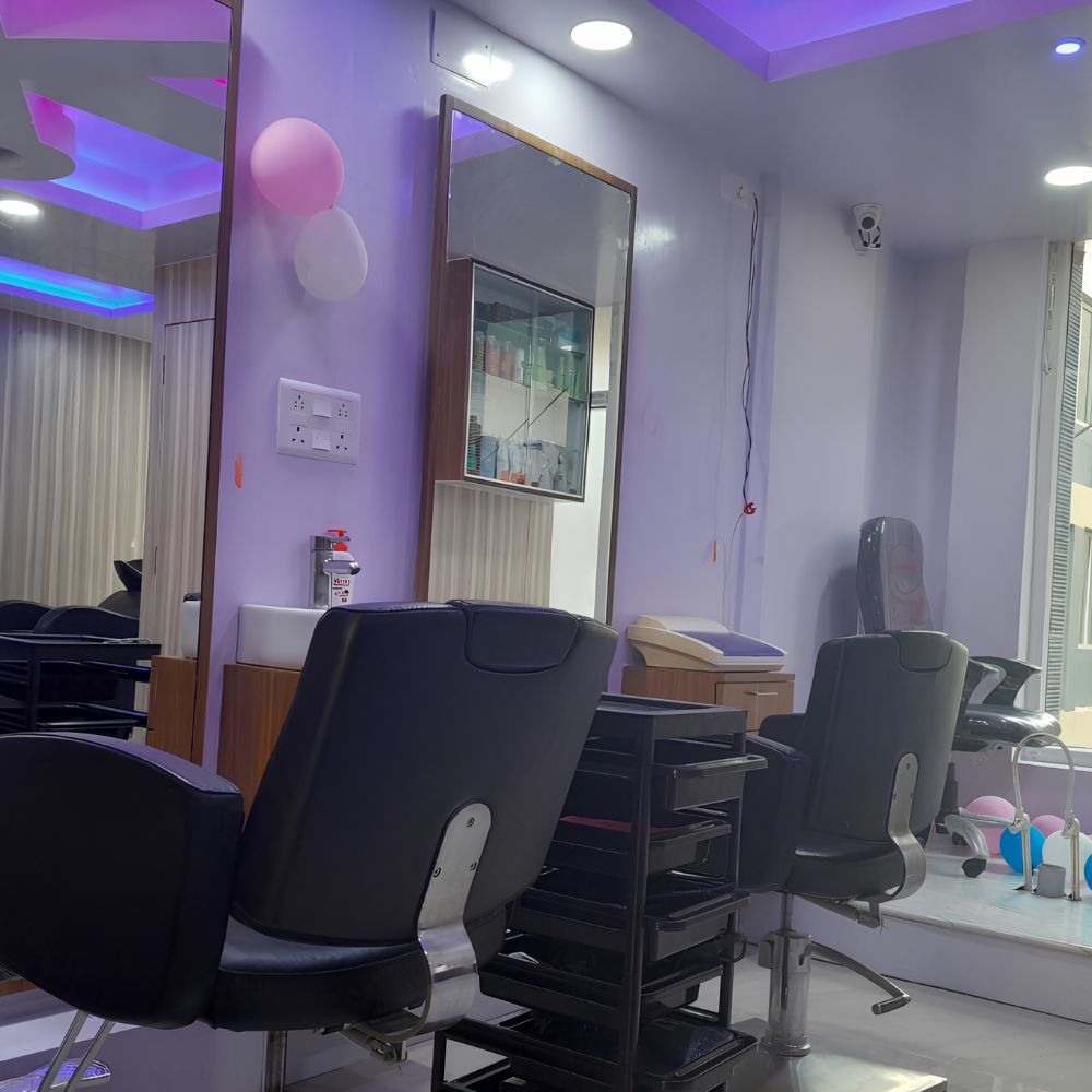 Blue Skyy Salon photo